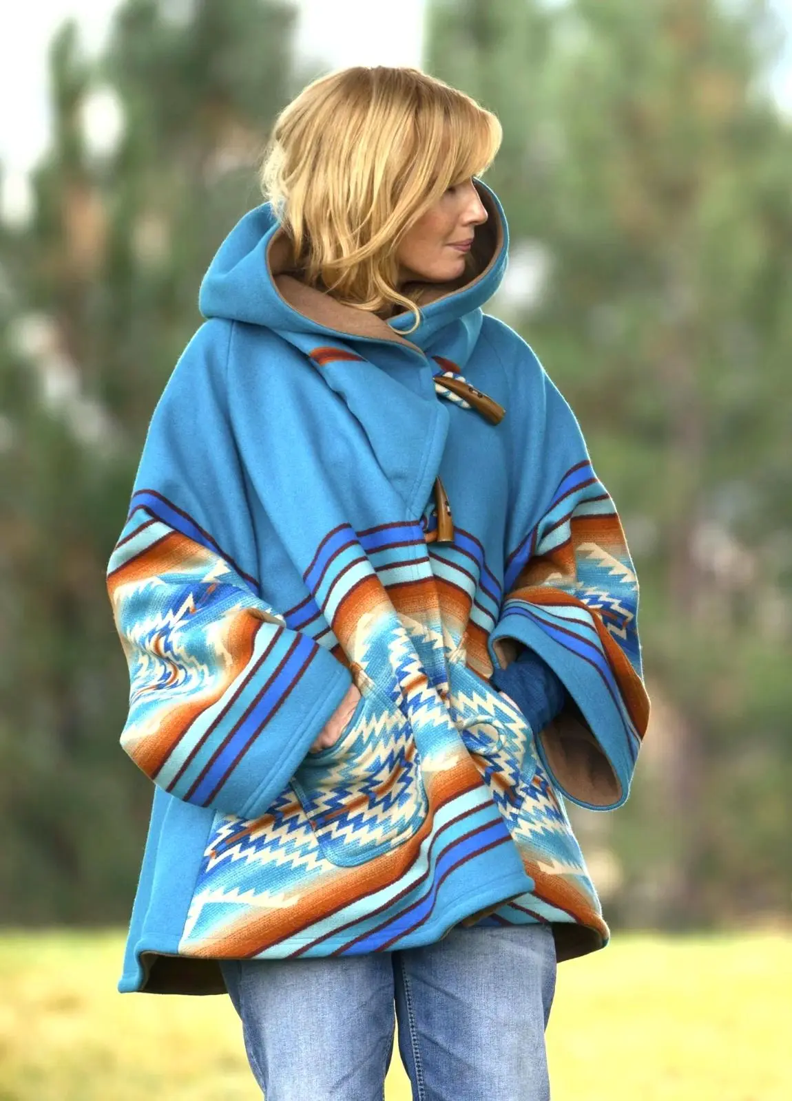 Beth Dutton Blue Coat, Yellowstone Beth Dutton Coat, Women’s Blue Wool Coat, Double-breasted Blue Coat, Tailored Blue Jacket