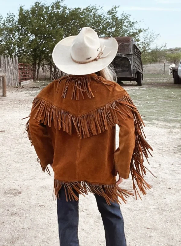 Stylish 1970s Fringe Leather Jacket – Authentic Tan Western Classic with Horn Buttons - Image 2