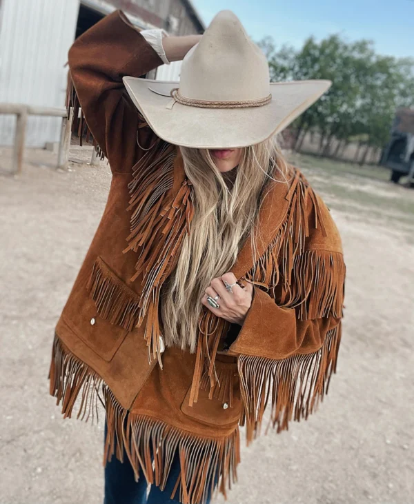 Stylish 1970s Fringe Leather Jacket – Authentic Tan Western Classic with Horn Buttons - Image 3