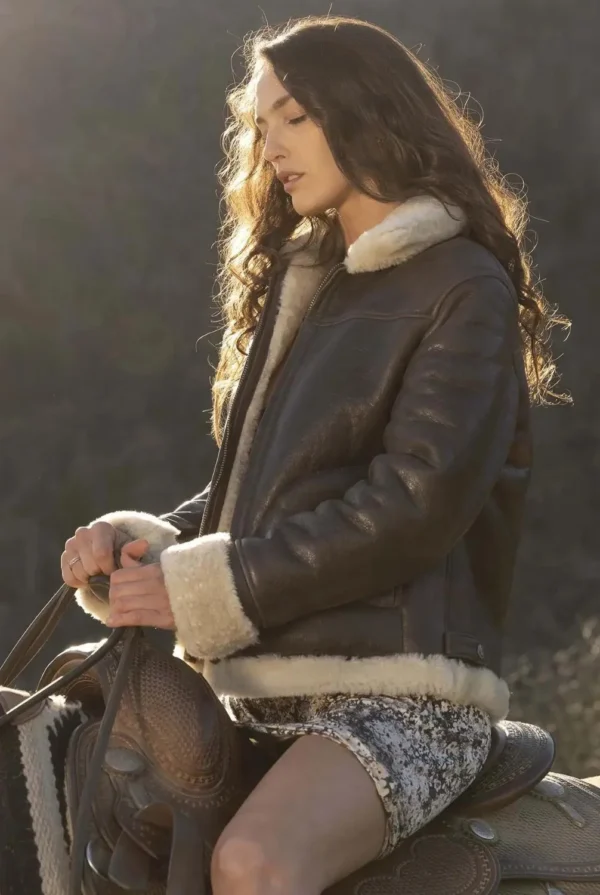 Stylish & Luxury Brown Shearling Aviator Jacket for Women | Handmade in Italy - Image 3